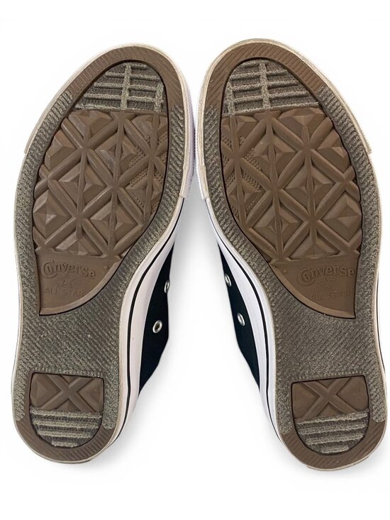 Converse All Star Low Black White Sneakers Mens 4 Womens 6 Chuck Taylor Shoes - Picture 10 of 16